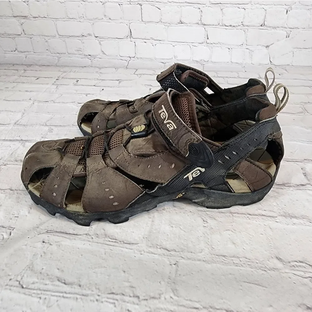 Men's Teva Hiking Sandals, size 11